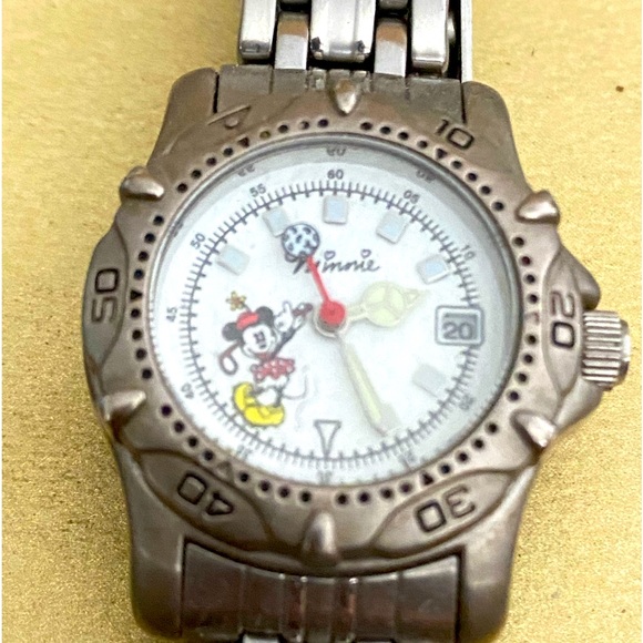 Minnie Disney ladies watch - Picture 1 of 6